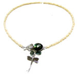 DIY Halskette mit Schmuckfederring und Libelle